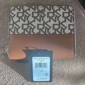 DKNY Velita Small Zip Around wallet